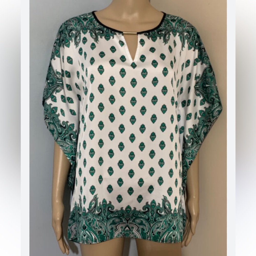 Dana Buchman green and tan short sleeve Sophisticated elegant casual blouse